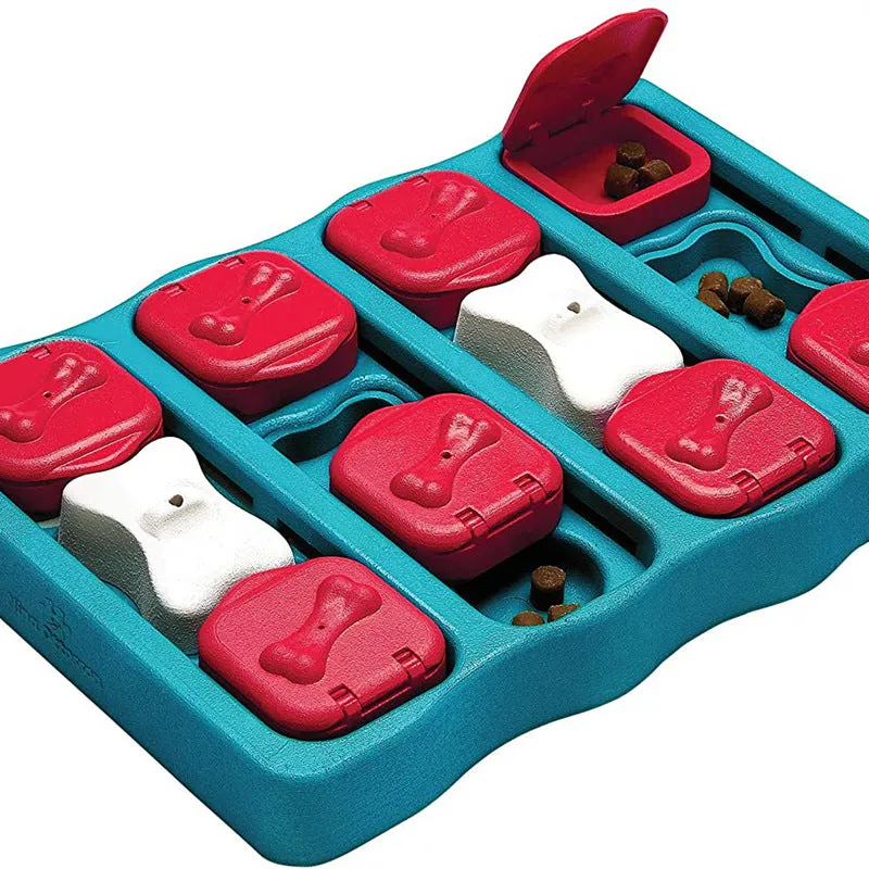 1 PC Mobile Treasure Box Leaking Food Interactive Brick Intelligence Dog Food Feeder Toys