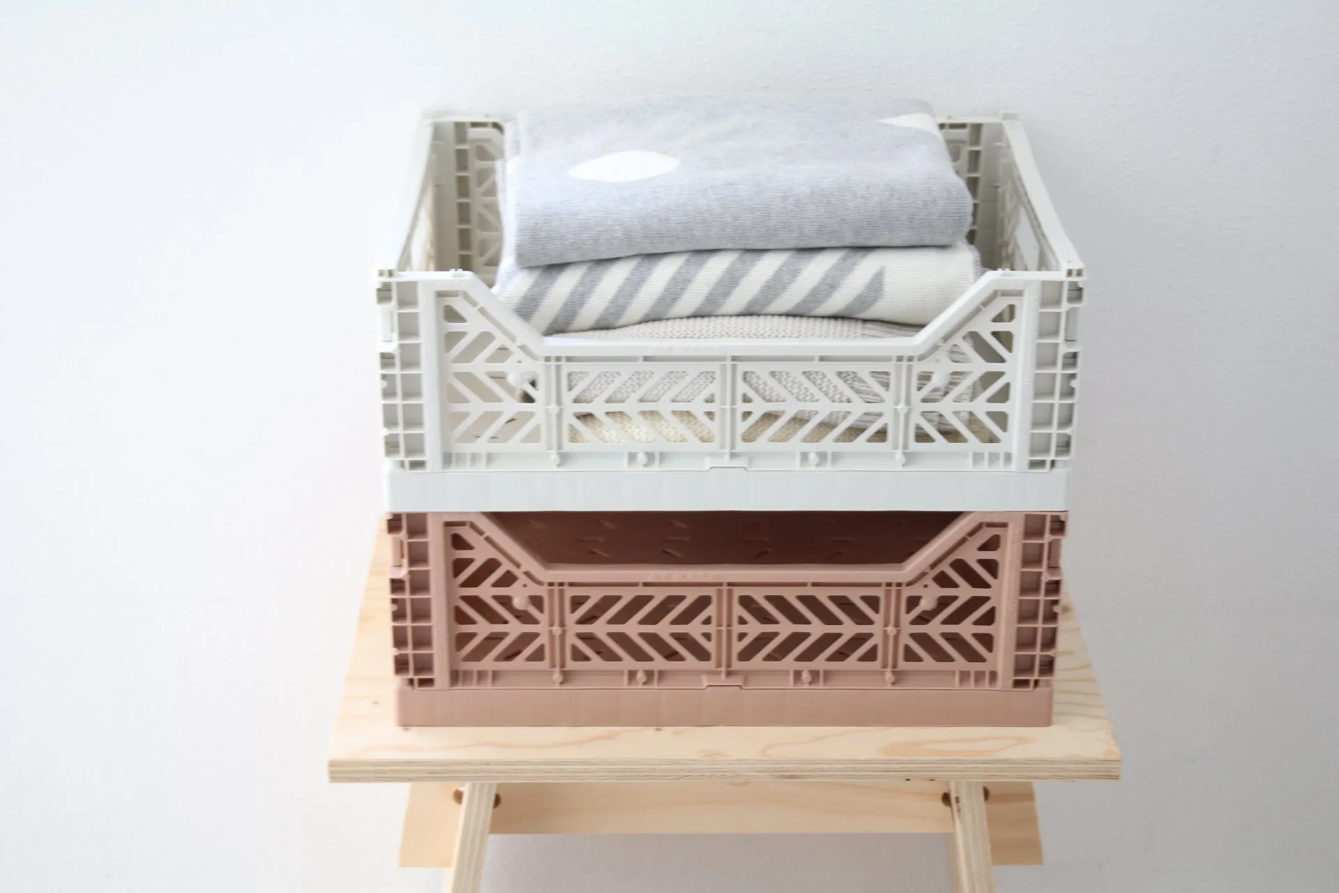 Aykasa - Medium Folding Storage Crate: Coconut Milk