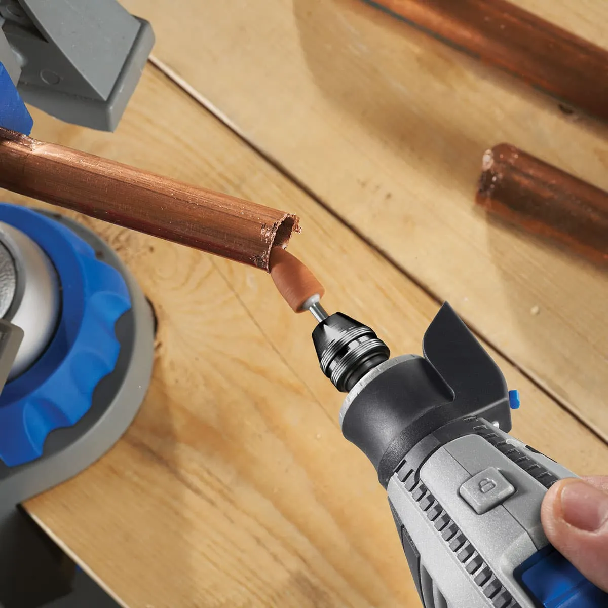 Dremel 4300-9/64 Variable Speed Rotary Tool