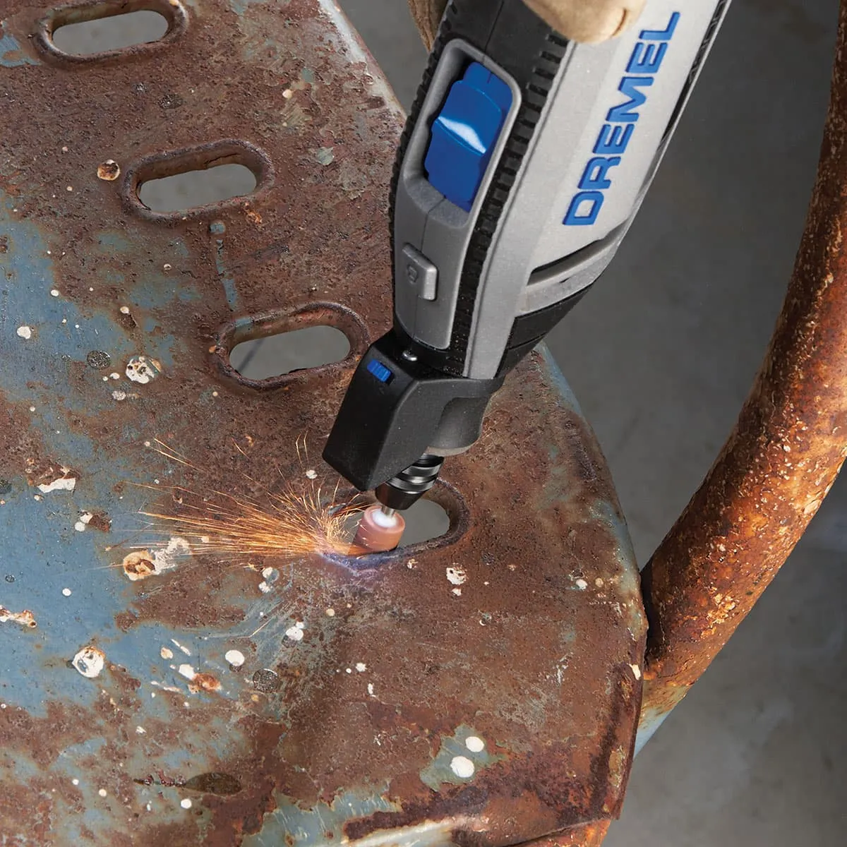 Dremel 4300-9/64 Variable Speed Rotary Tool