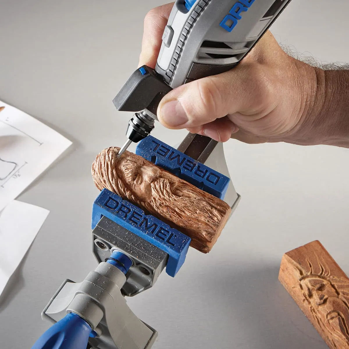 Dremel 4300-9/64 Variable Speed Rotary Tool