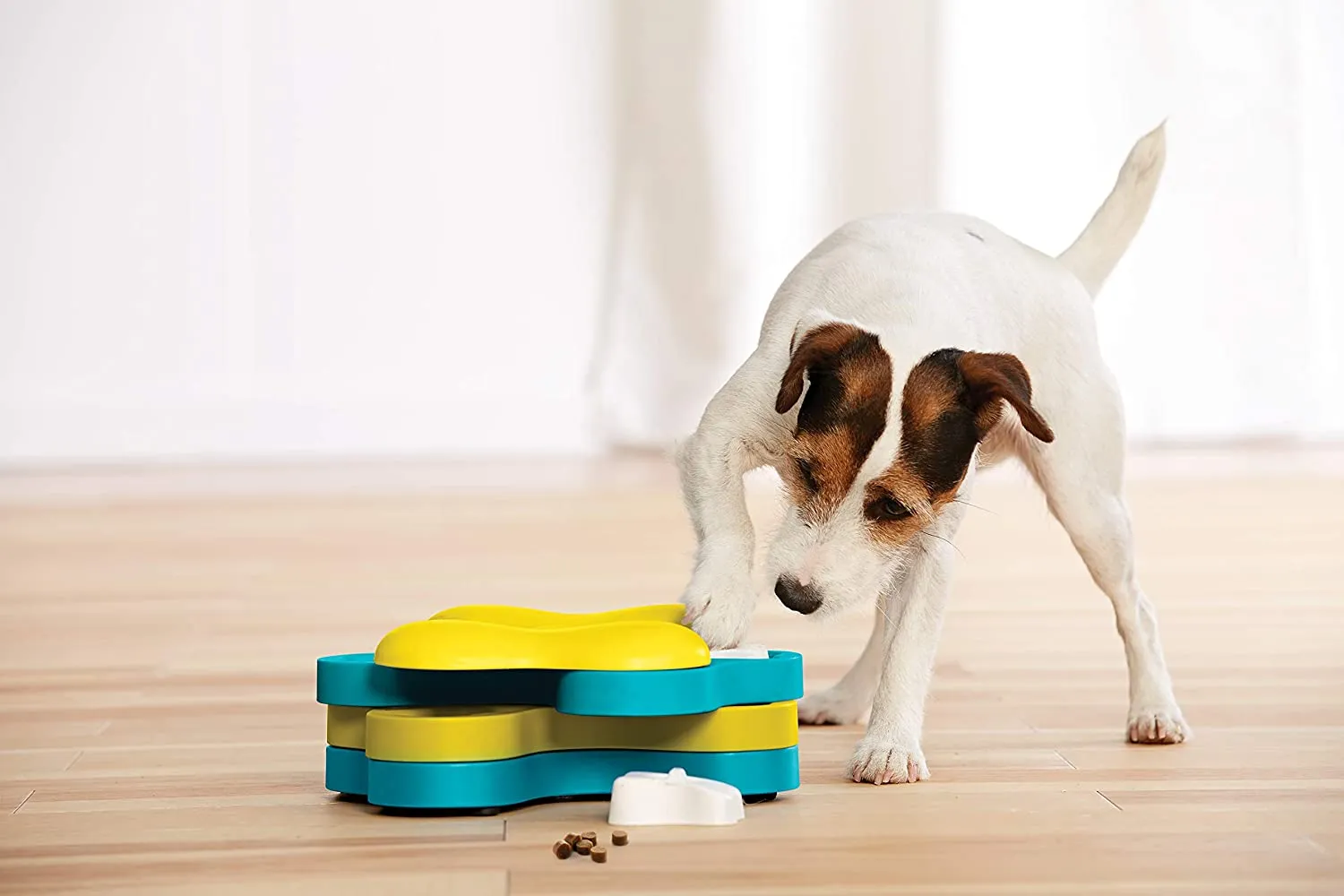 Nina Ottosson by Outward Hound Dog Tornado