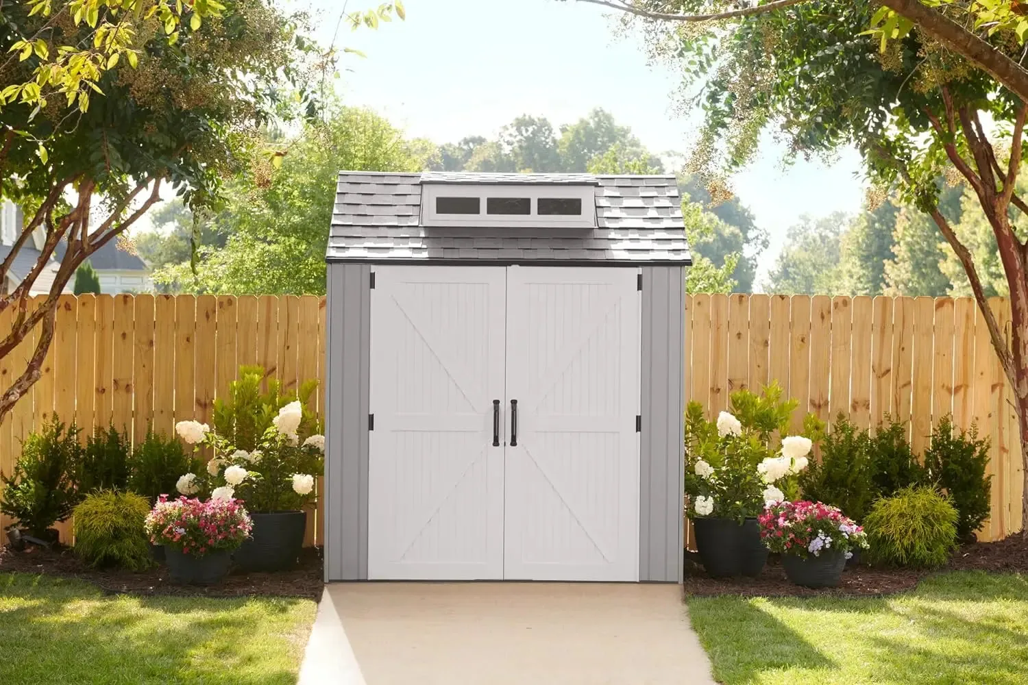 Rubbermaid Resin Outdoor Storage Shed With Floor (7 x 7 Ft), Weather Resistant, Gray, Organization for Home/Backyard/Garden Tool