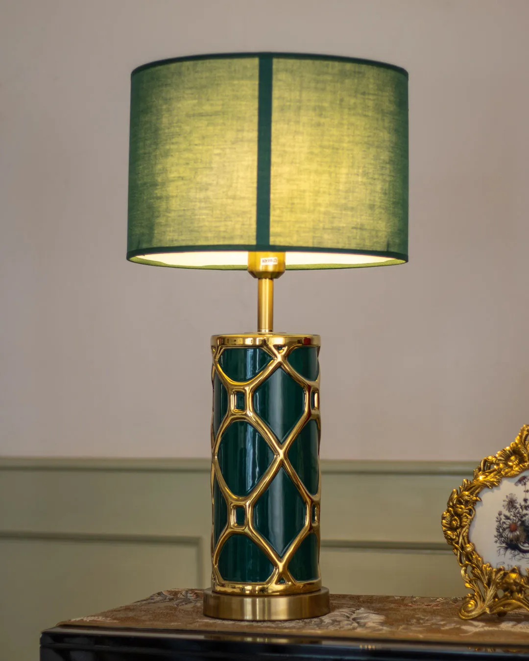 'Trellis' Ceramic Table Lamp - Green